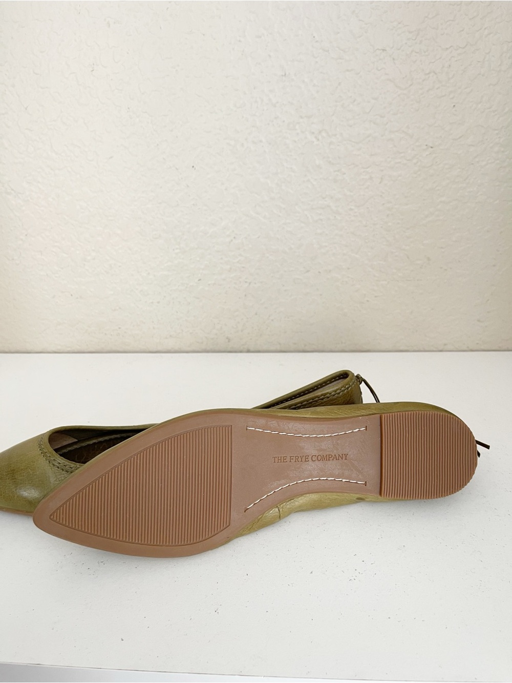Frye Regina Ballet Flats Olive Leather pointed toe Flats - Women's Slip-On Shoe - Picture 6 of 13